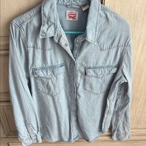 Levi's Casual Light Blue Button Down Shirt